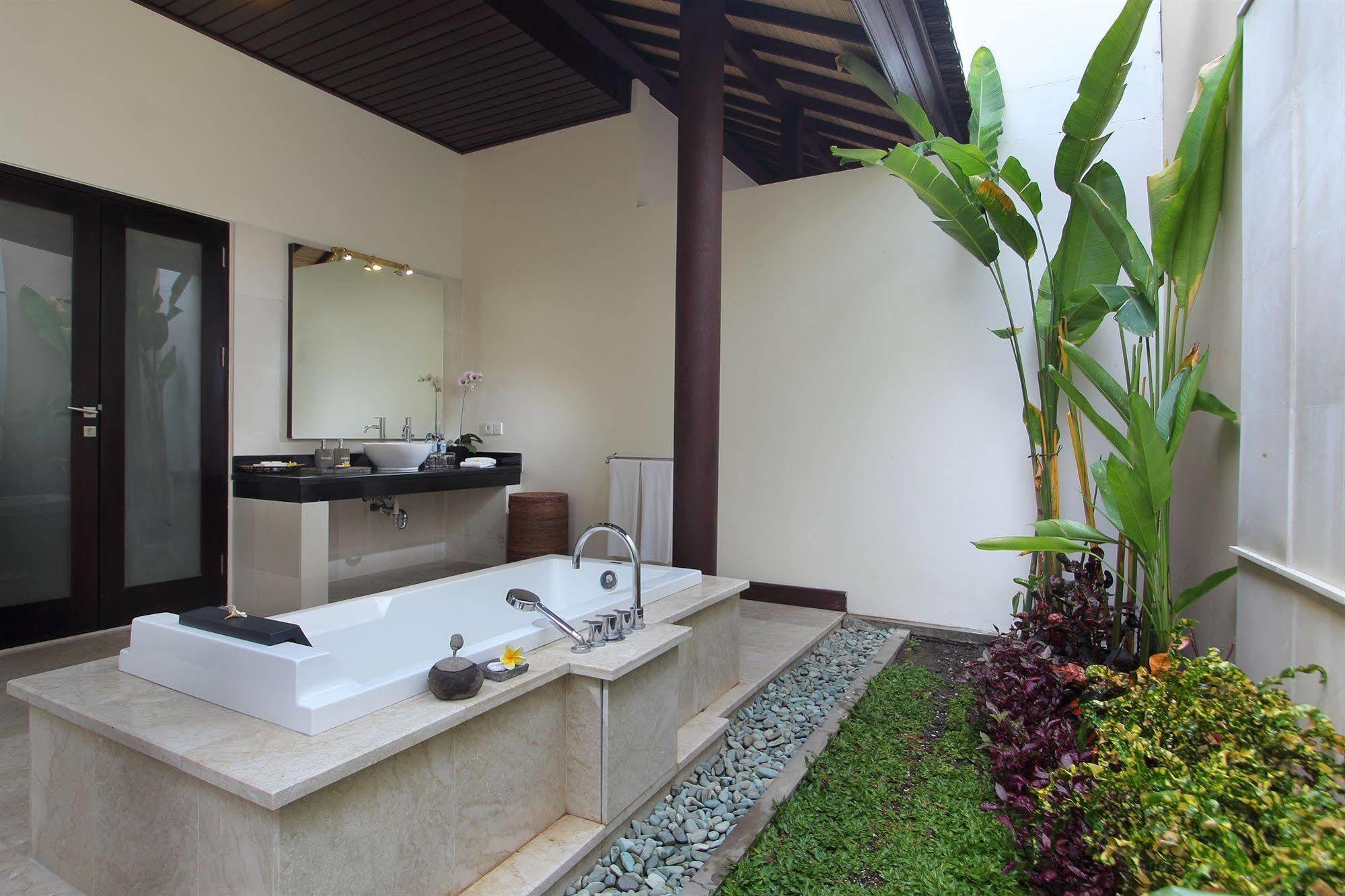 Rc Villas And Spa Bali Seminyak Kültér fotó